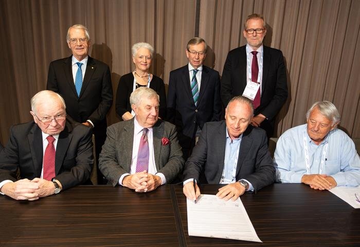The commissioners signing the communique. Source: IBAC.